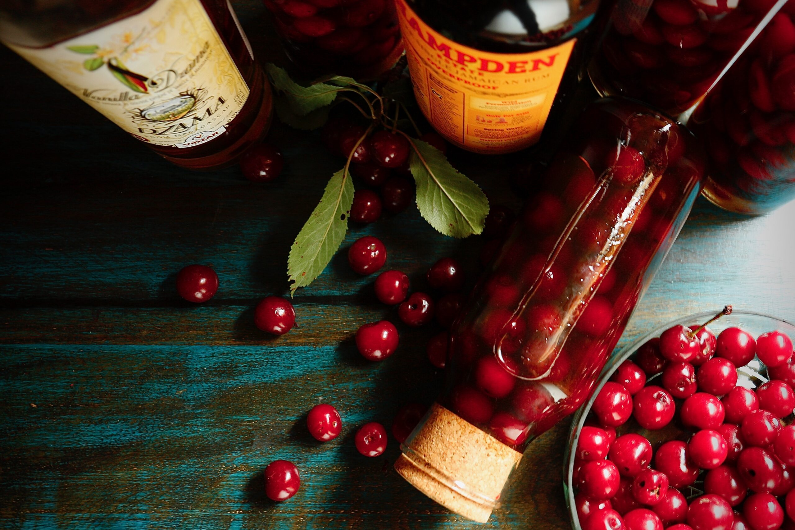 Jak naložit višně v rumu?